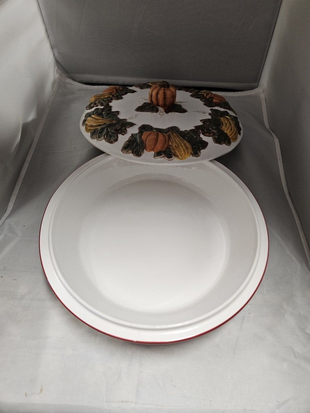 Style-Eyes by Baum Bros. ceramic pumpkin pie plate - Picture 7 of 7